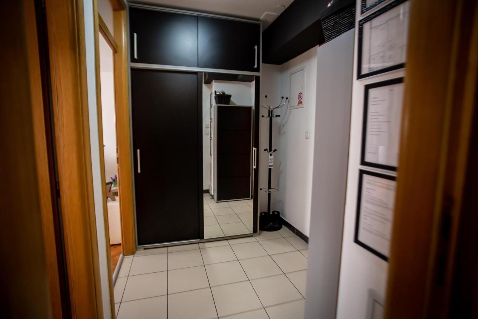 Apartman Elly Slavonski Brod Esterno foto
